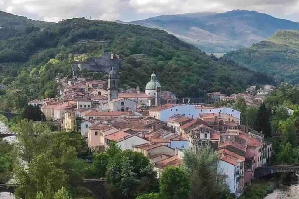 Appartamento Incoronata Pontremoli Esterno foto